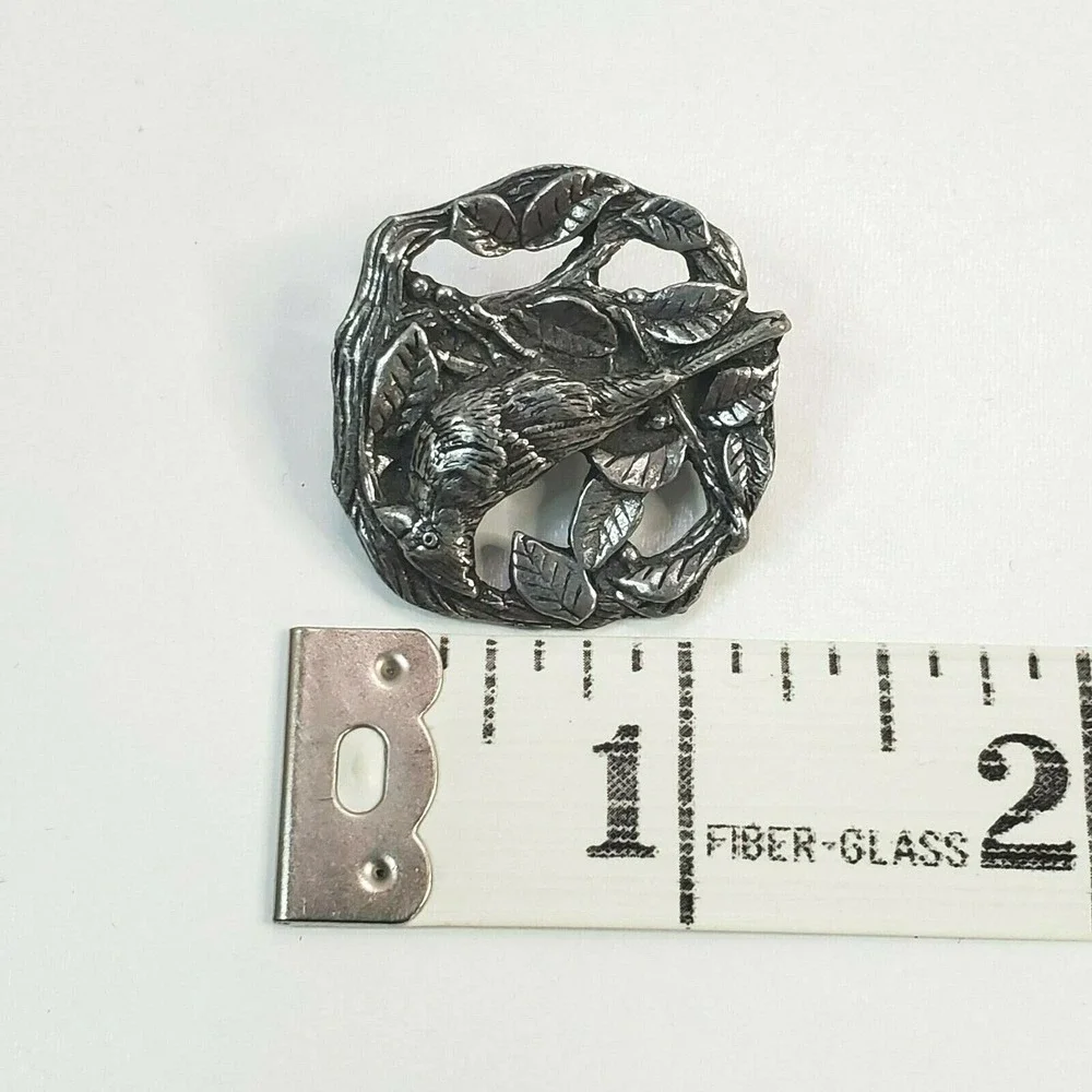 Vtg Birds & Blooms 1999 Old World Cardinal Bird on Branch Pin Brooch Silver Tone
